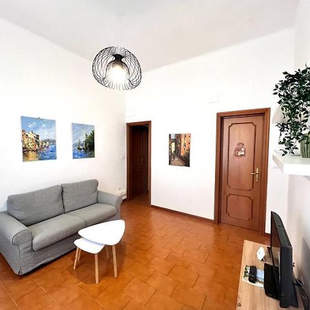 شقة La Casa Di Gino - A Due Passi Dal Mare سانتا مارغريتا ليغور المظهر الخارجي الصورة
