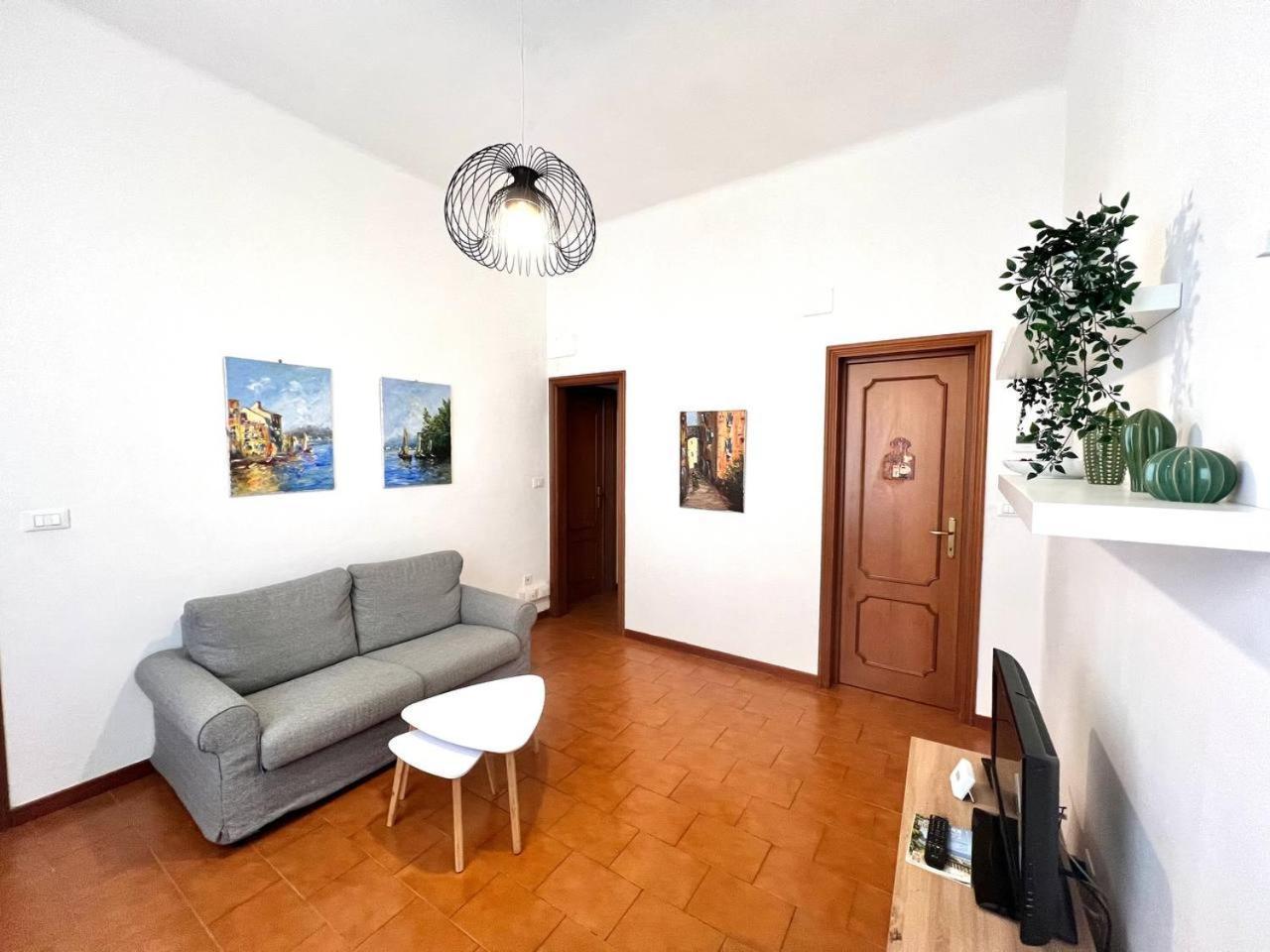 شقة La Casa Di Gino - A Due Passi Dal Mare سانتا مارغريتا ليغور المظهر الخارجي الصورة